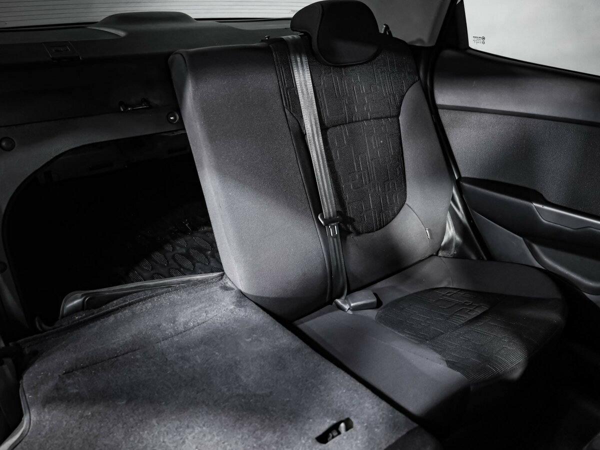 Kia Rio 2013 года с пробегом. Фото: #21