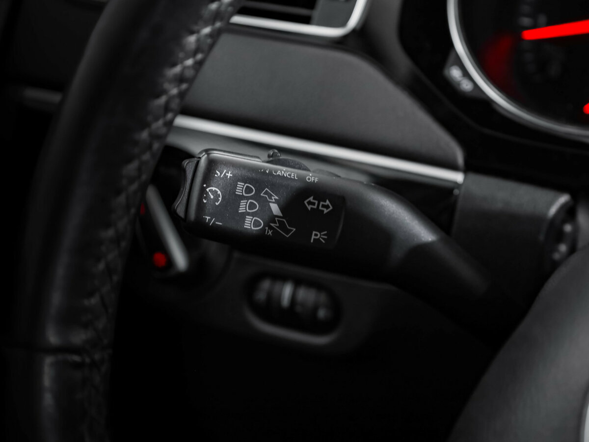 Б/У Фольксваген Джетта 2017 года. Фото: #15