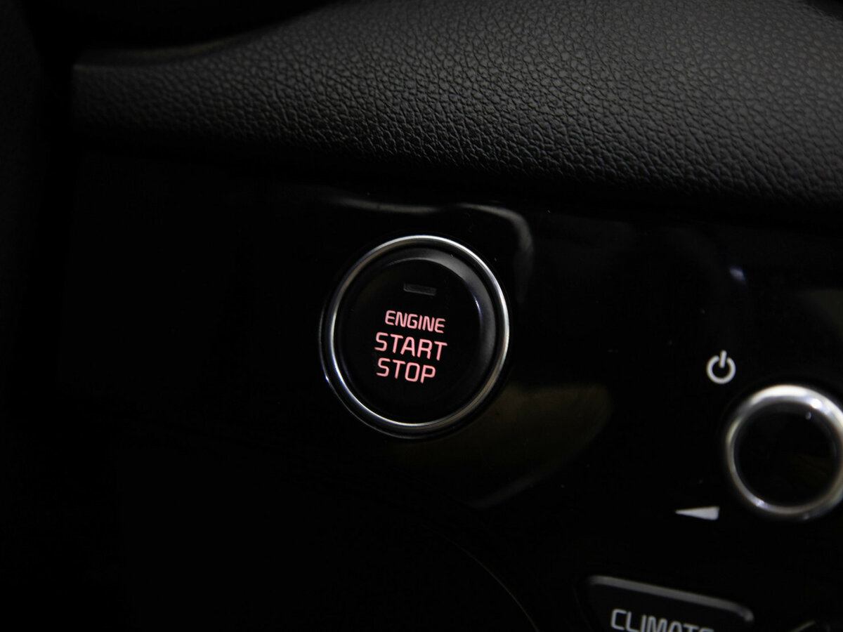 Б/У Киа Спортейдж 2016 года. Фото: #10