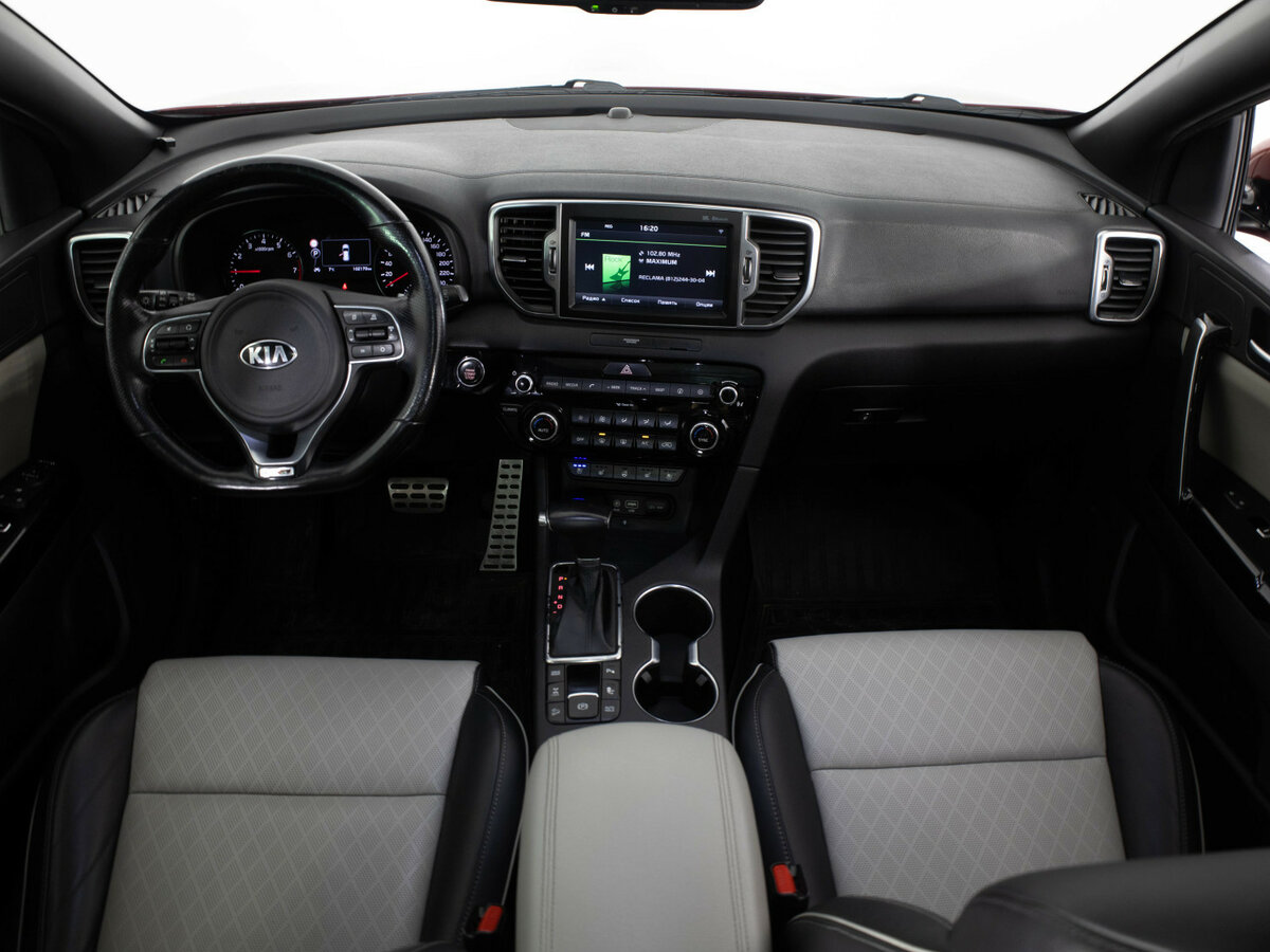 Б/У Киа Спортейдж 2016 года. Фото: #18