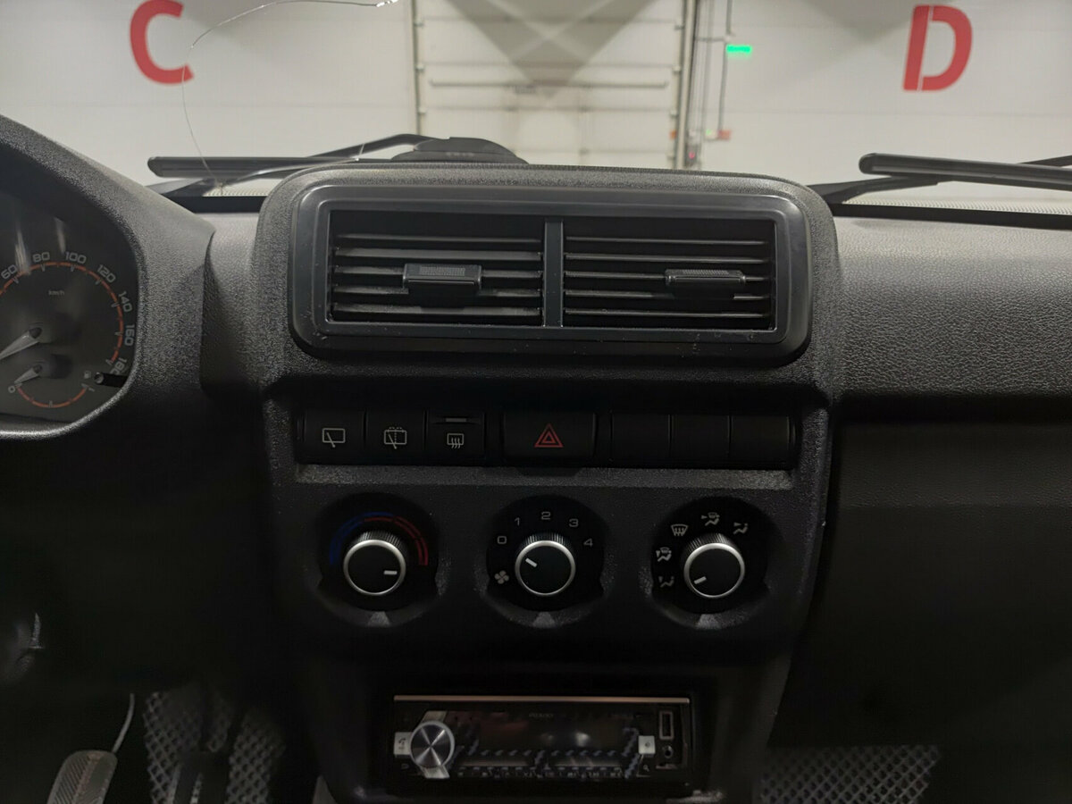 Б/У Лада (ВАЗ) Нива Лэдженд 2023 года. Фото: #14