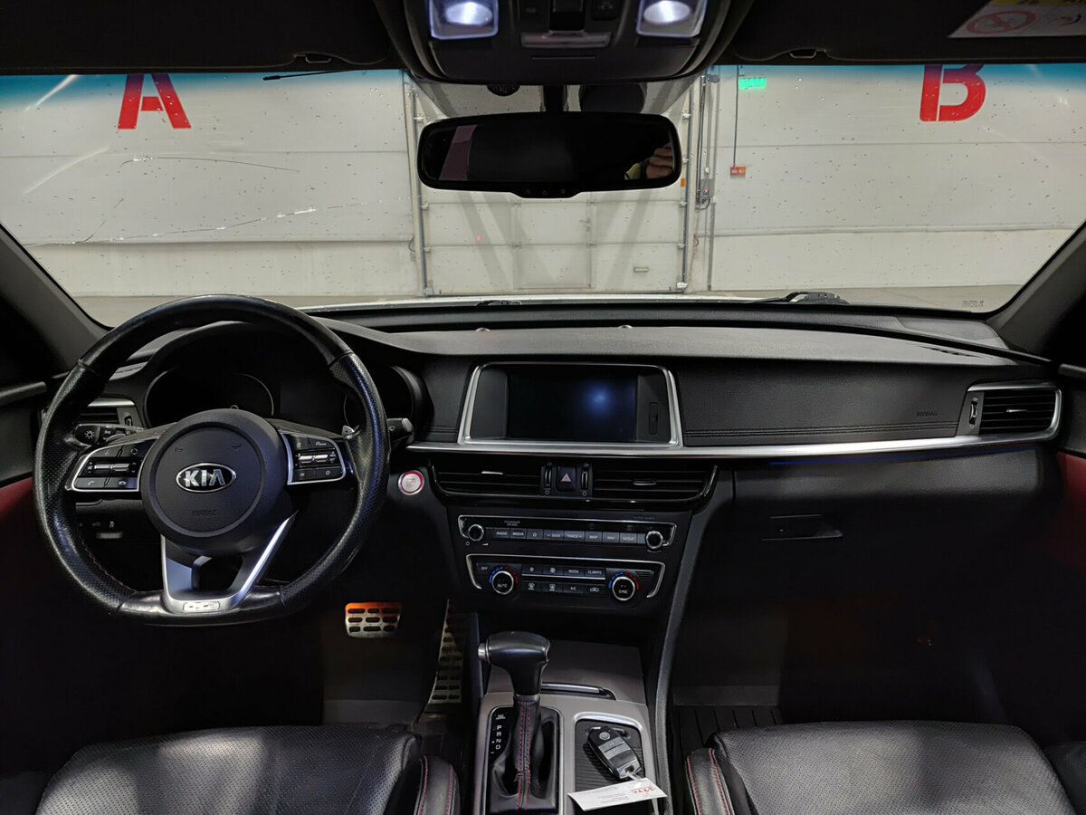 Б/У Киа Оптима 2019 года. Фото: #13