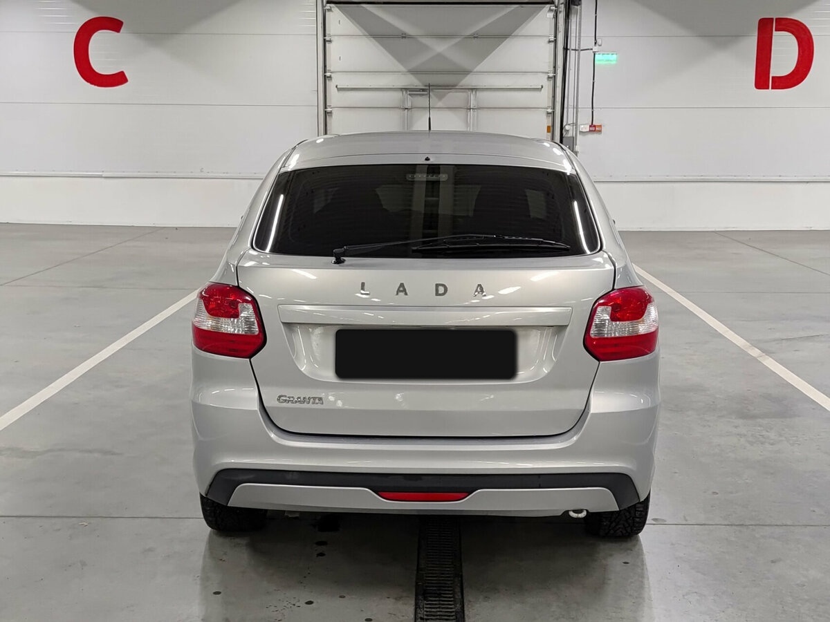 Б/У Лада (ВАЗ) Гранта 2020 года. Фото: #5