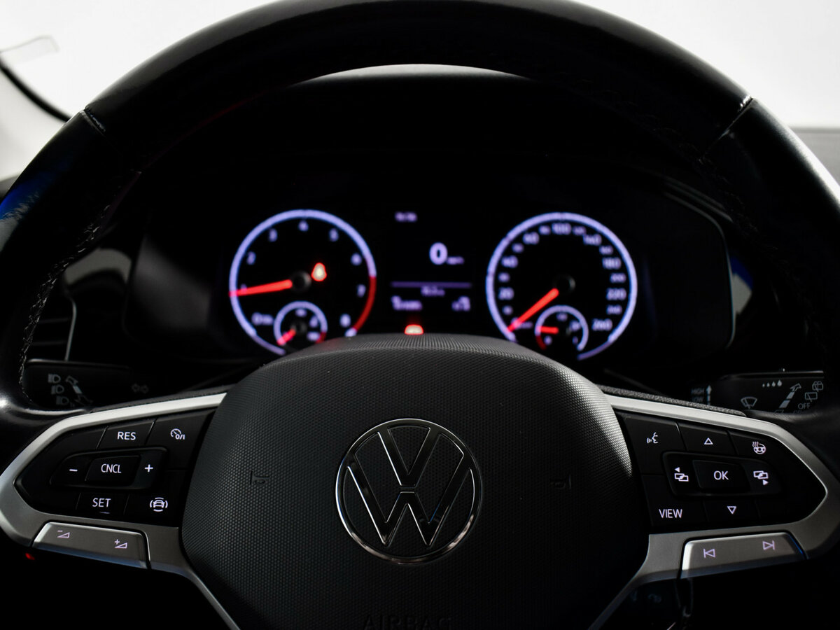 Б/У Фольксваген Поло 2020 года. Фото: #13