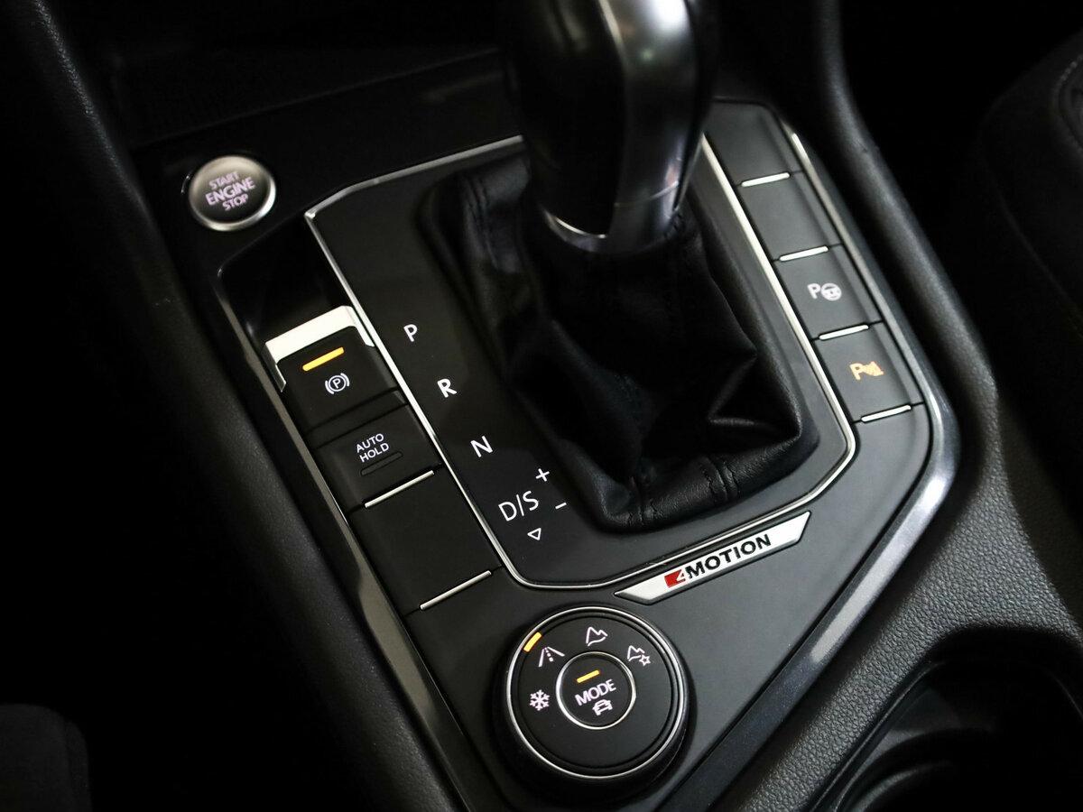 Б/У Фольксваген Тигуан 2019 года. Фото: #18