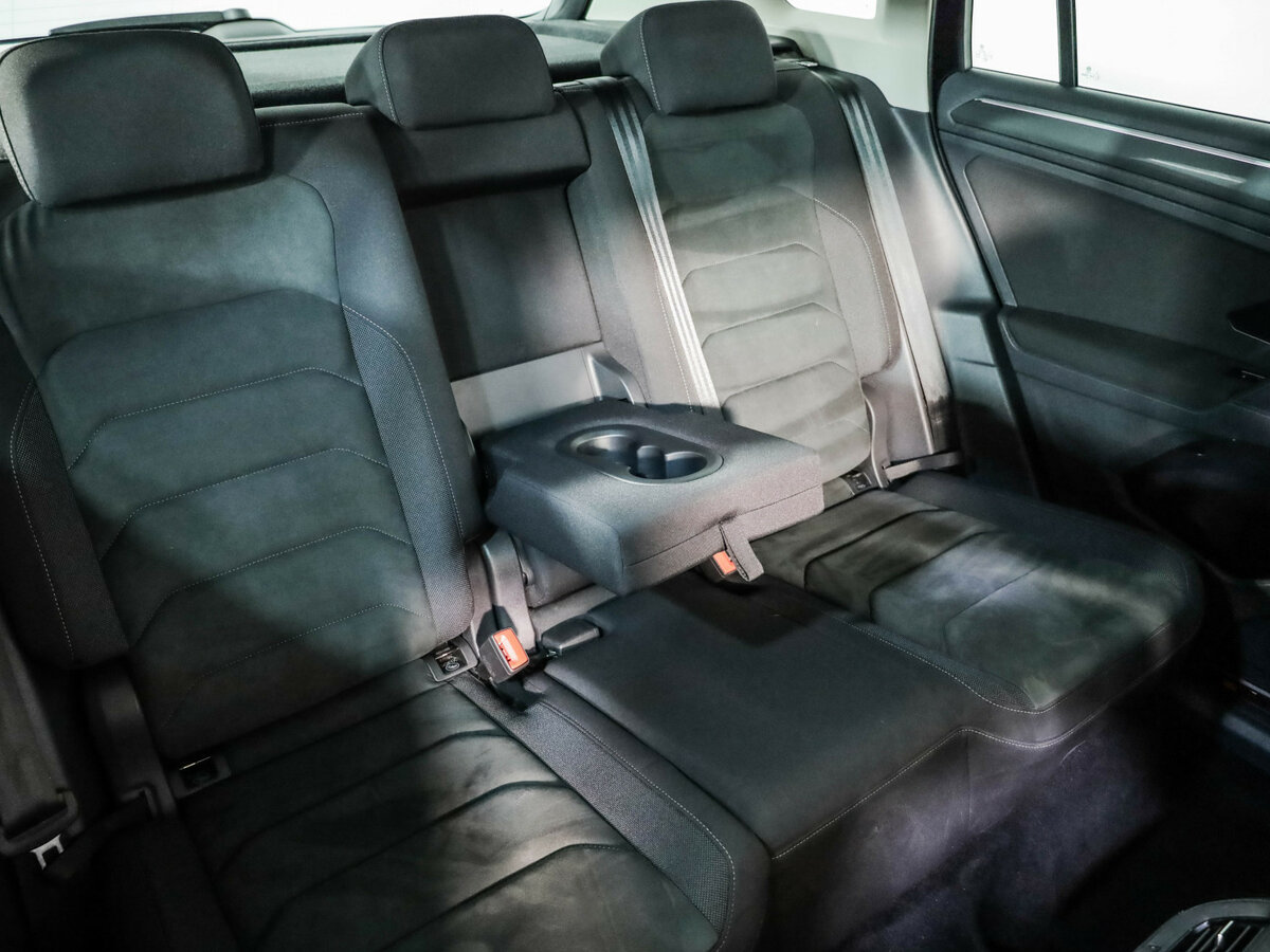 Б/У Фольксваген Тигуан 2019 года. Фото: #28