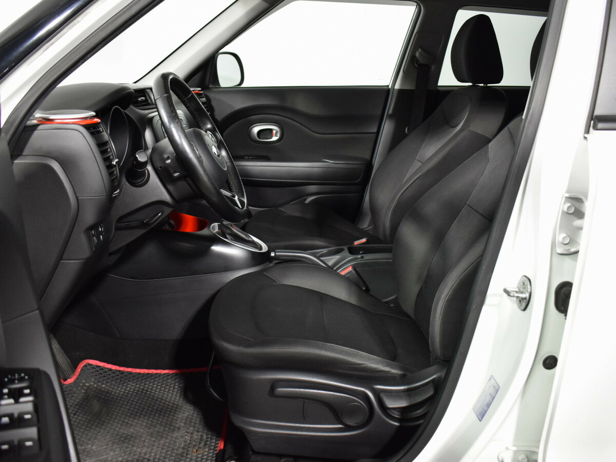 Б/У Киа Соул 2016 года. Фото: #9