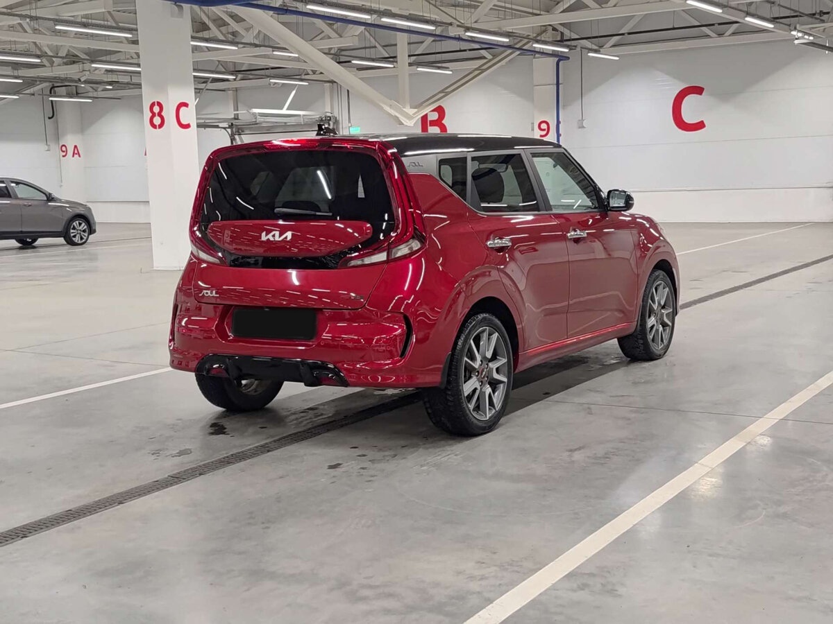 Б/У Киа Соул 2022 года. Фото: #4