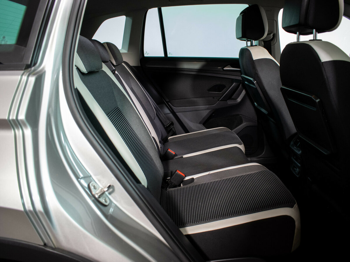 Б/У Фольксваген Тигуан 2019 года. Фото: #6