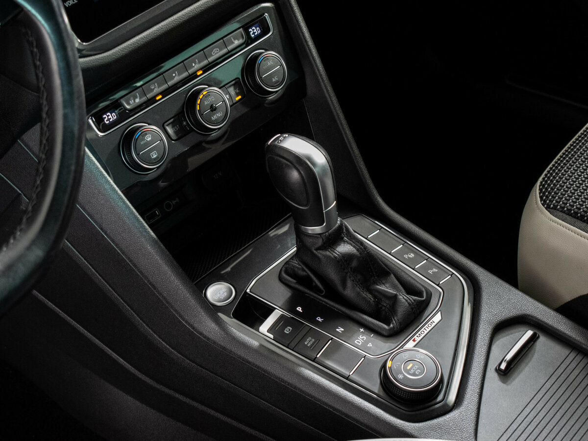 Б/У Фольксваген Тигуан 2019 года. Фото: #14