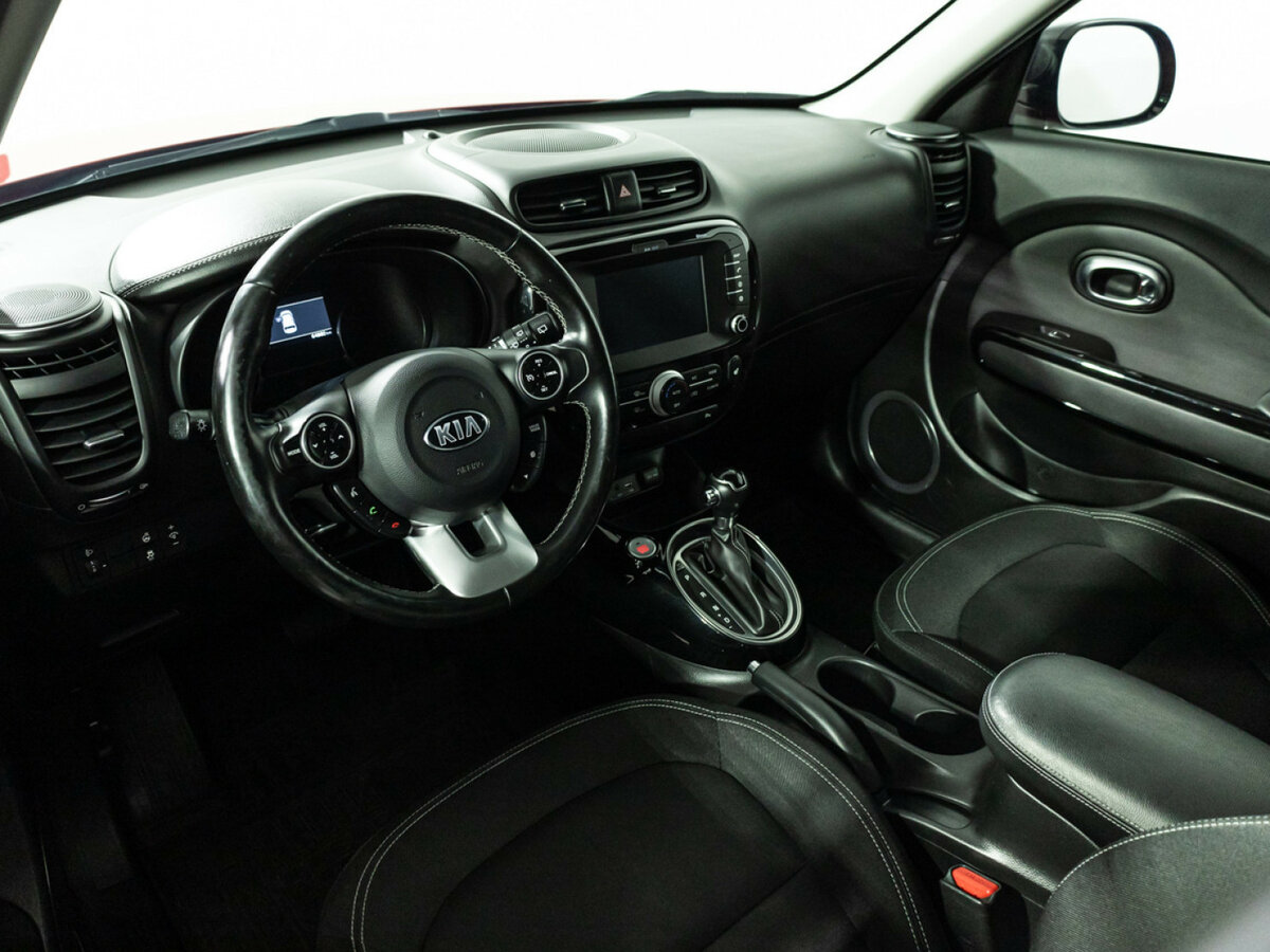 Б/У Киа Соул 2018 года. Фото: #10