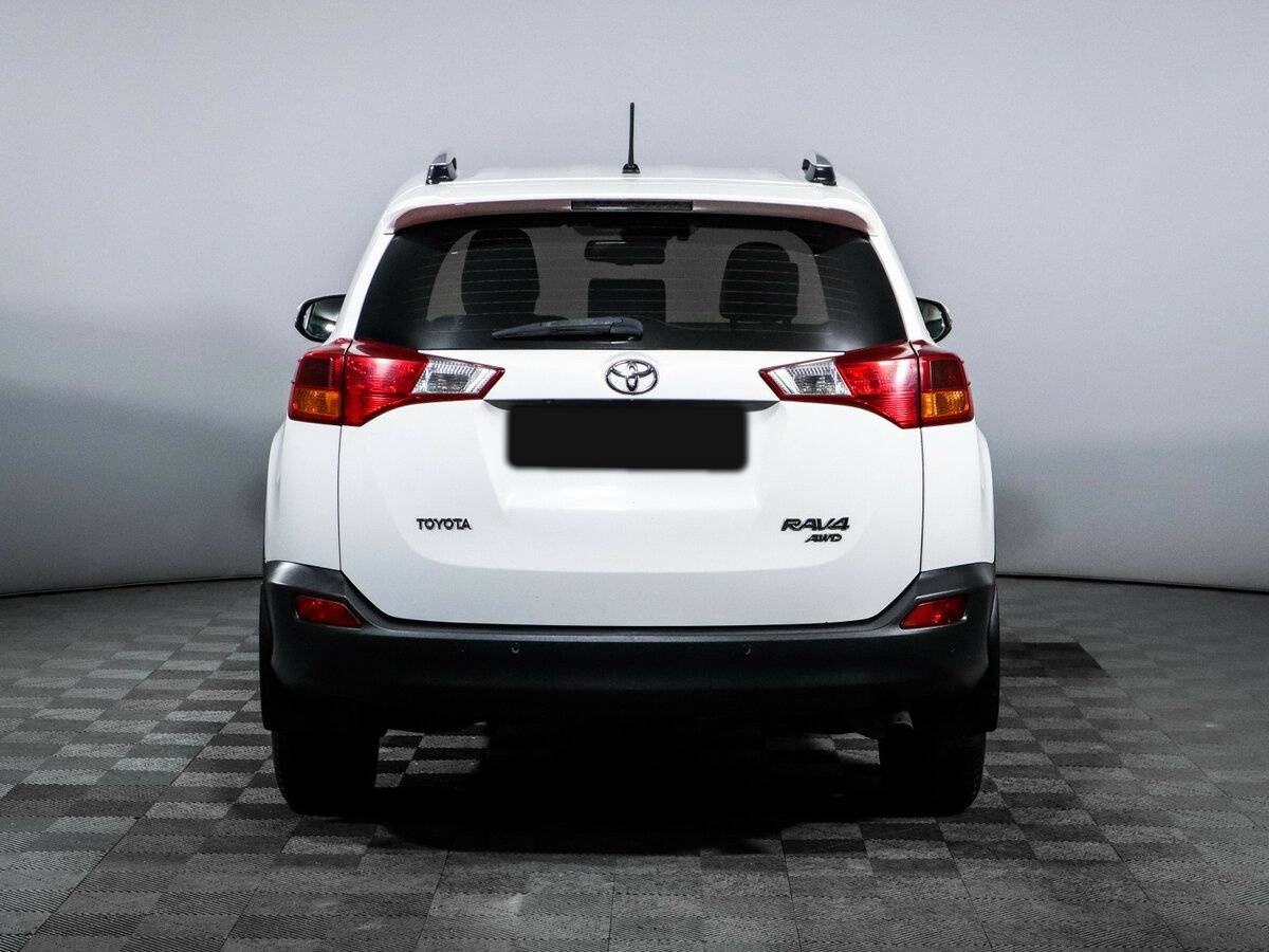 Toyota RAV4 2013 года с пробегом. Фото: #5