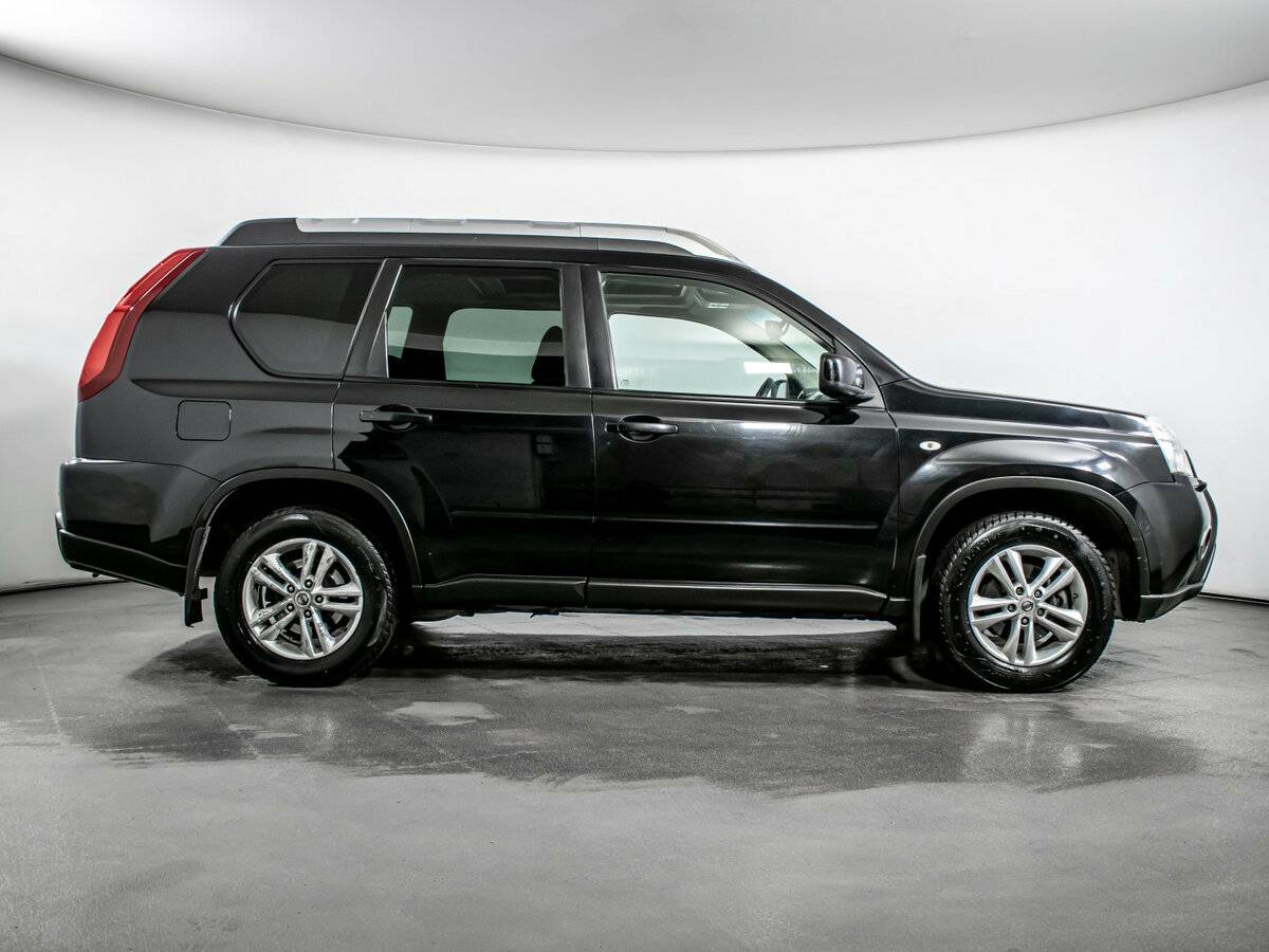 Б/У Ниссан Икс-Трейл 2012 года. Фото: #3