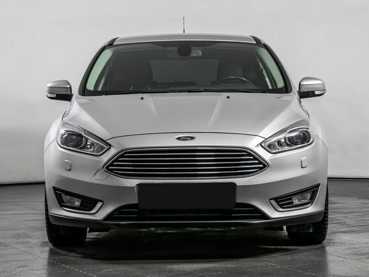 Б/У Форд Фокус 2017 года. Фото: #1