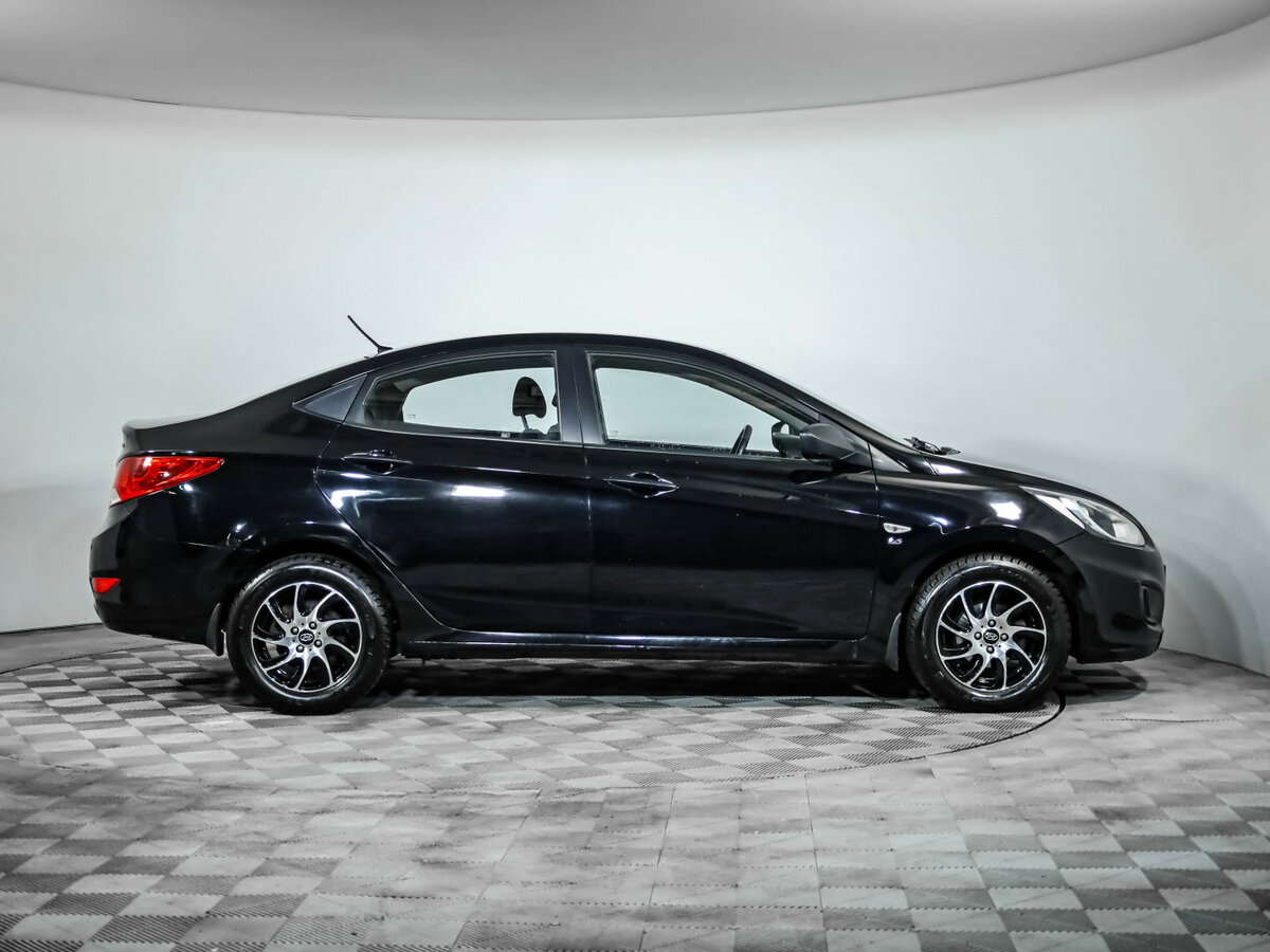 Б/У Хендай Солярис 2013 года. Фото: #3