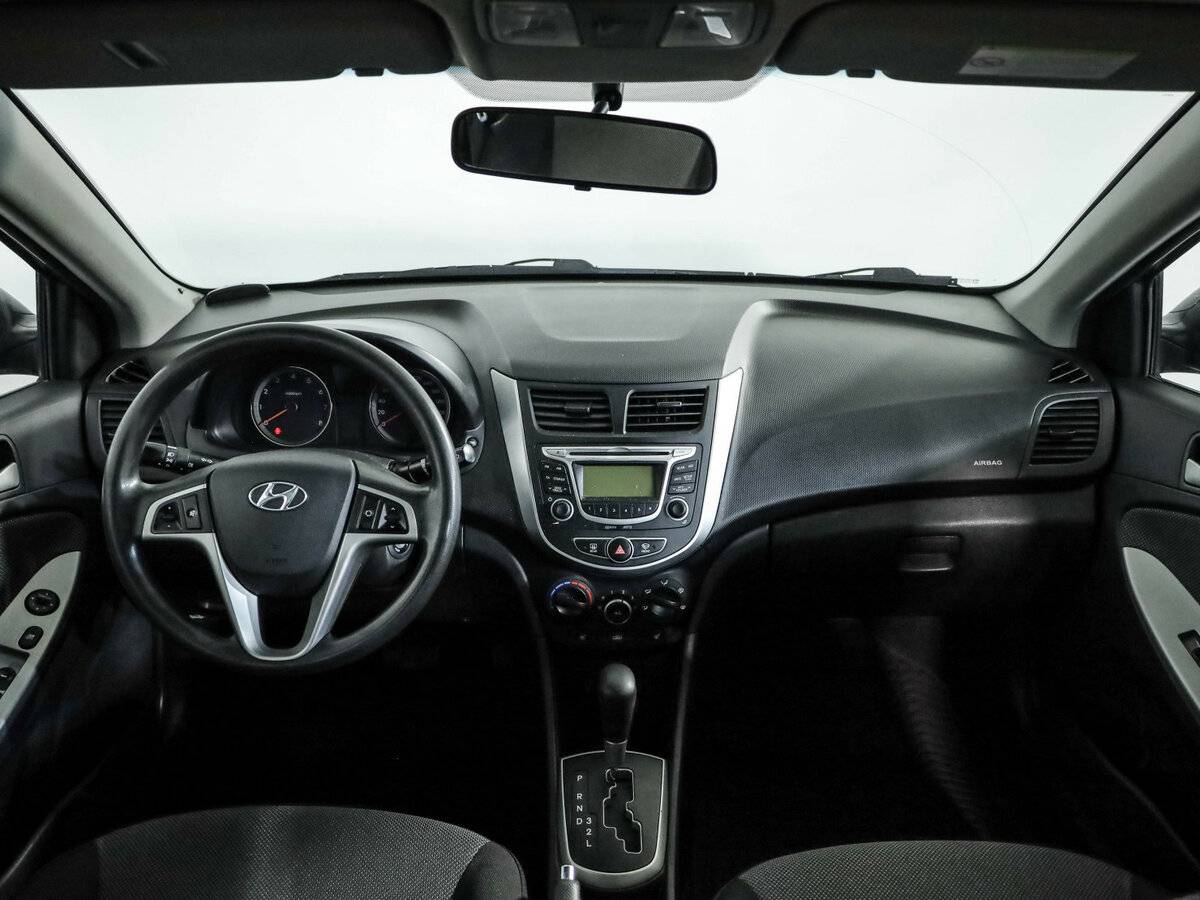 Б/У Хендай Солярис 2013 года. Фото: #8