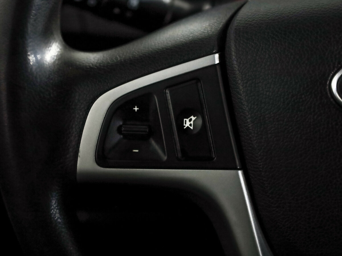 Б/У Хендай Солярис 2013 года. Фото: #12