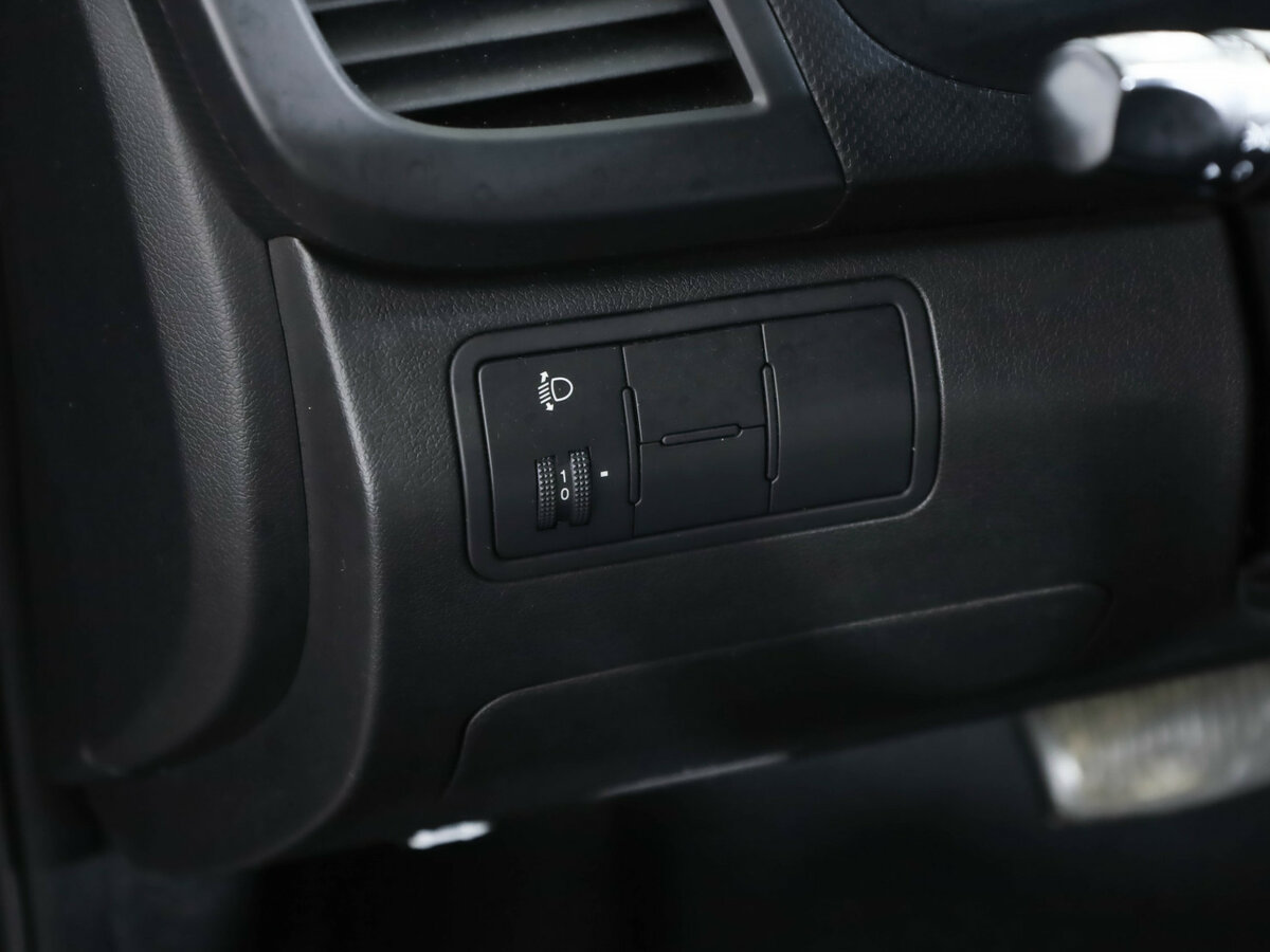 Б/У Хендай Солярис 2013 года. Фото: #19