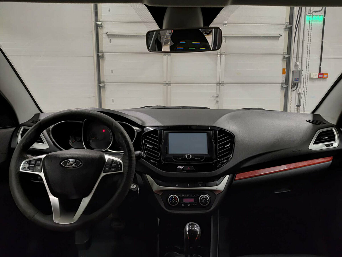 Б/У Лада (ВАЗ) Веста 2018 года. Фото: #13