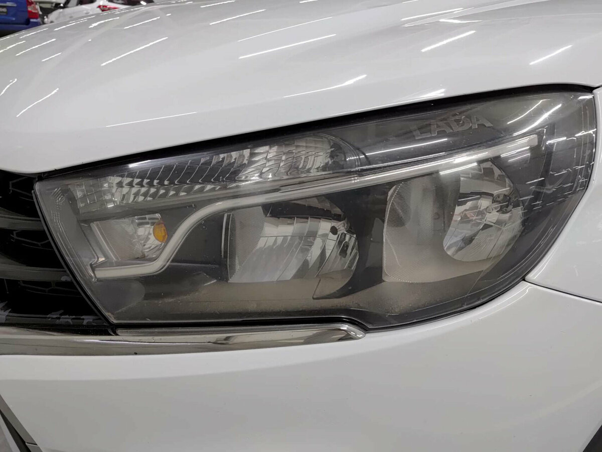 Б/У Лада (ВАЗ) Веста 2018 года. Фото: #16