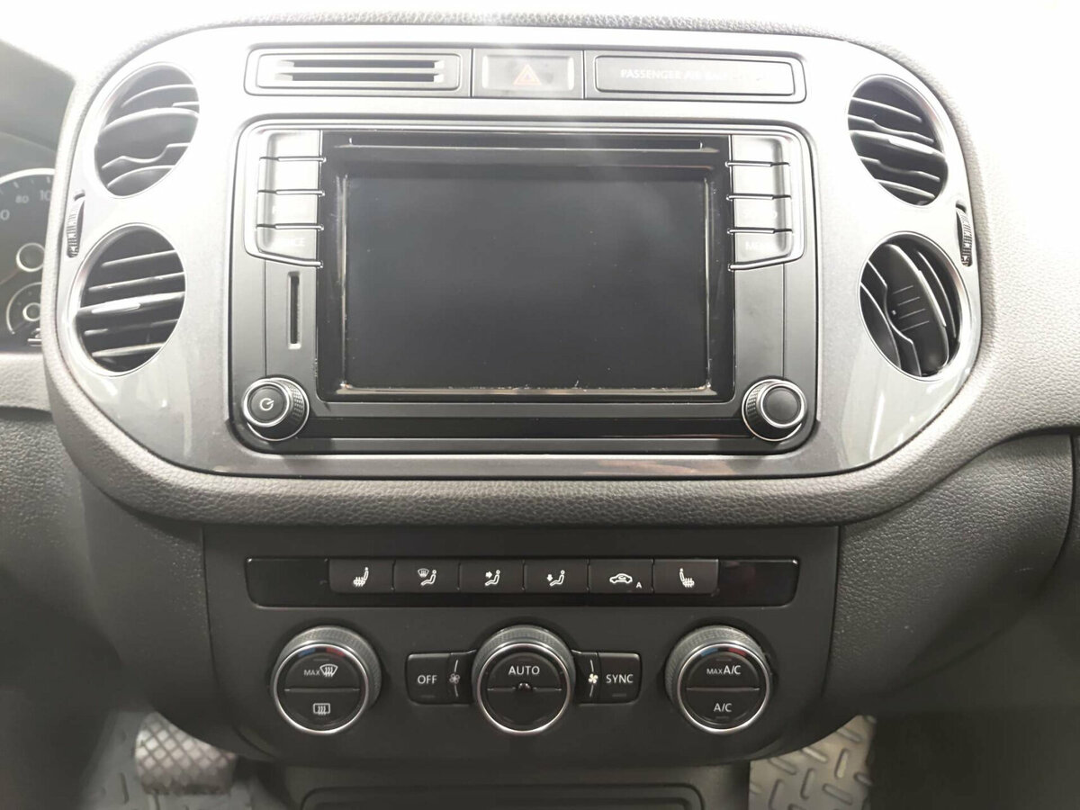 Б/У Фольксваген Тигуан 2016 года. Фото: #14