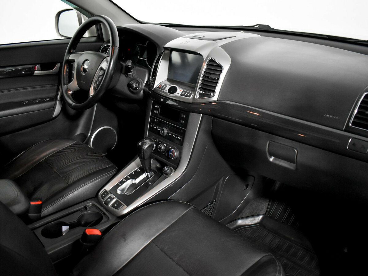 Б/У Шевроле Каптива 2013 года. Фото: #10