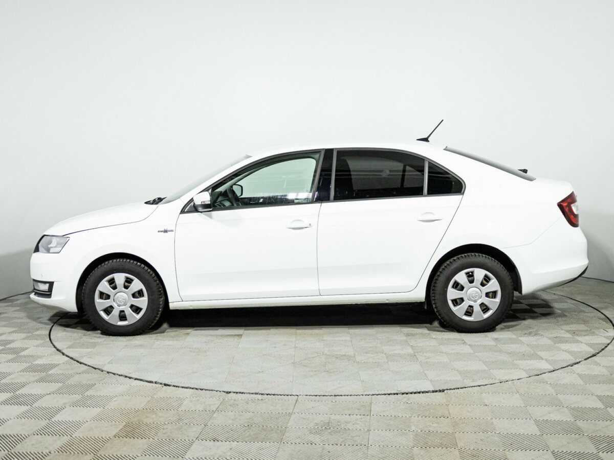 Б/У Шкода Рапид 2018 года. Фото: #7