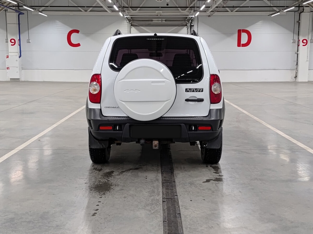 Б/У Шевроле Нива 2017 года. Фото: #5