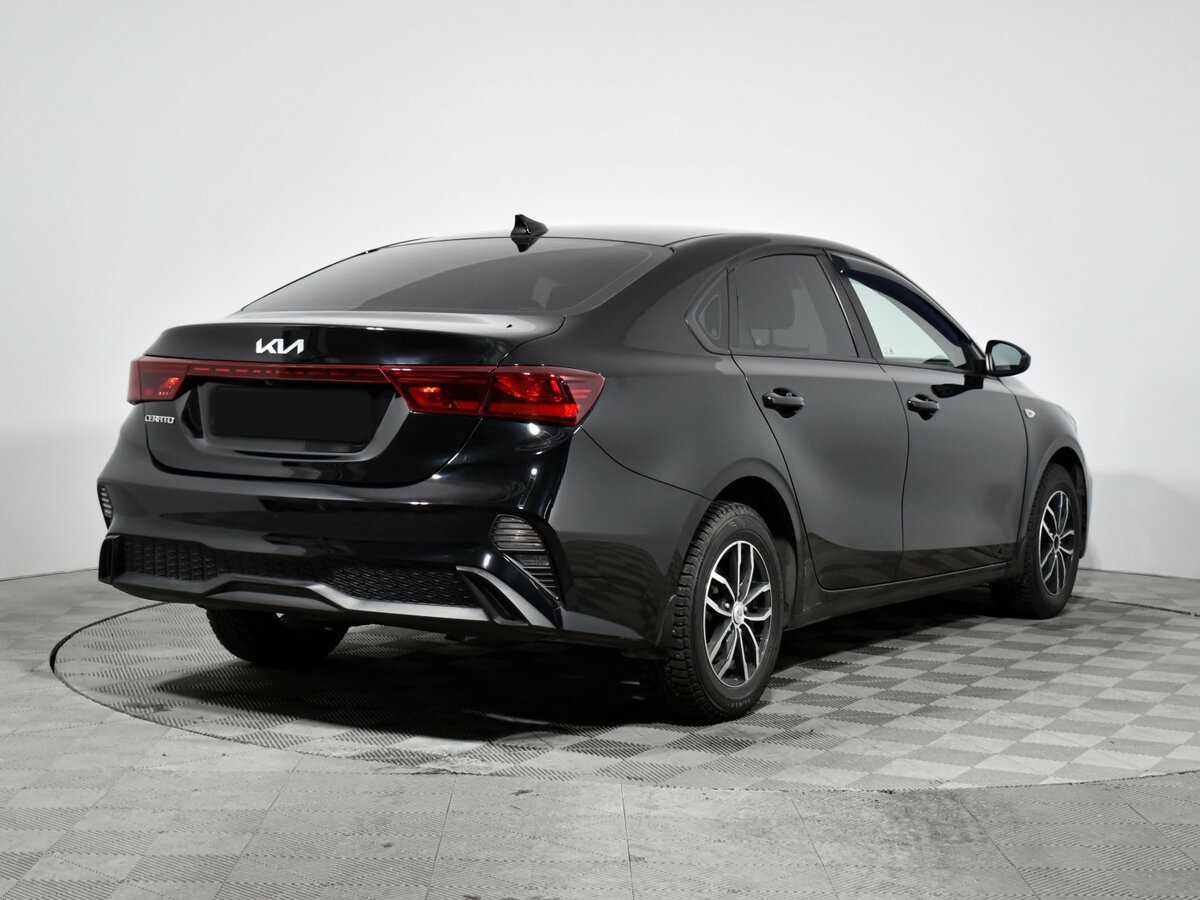 Б/У Киа Церато 2022 года. Фото: #4