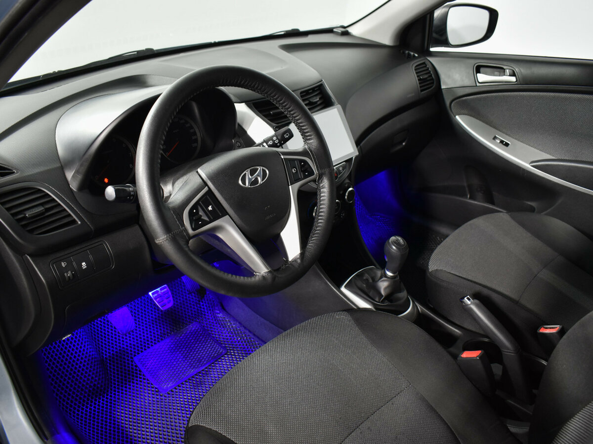 Б/У Хендай Солярис 2014 года. Фото: #8