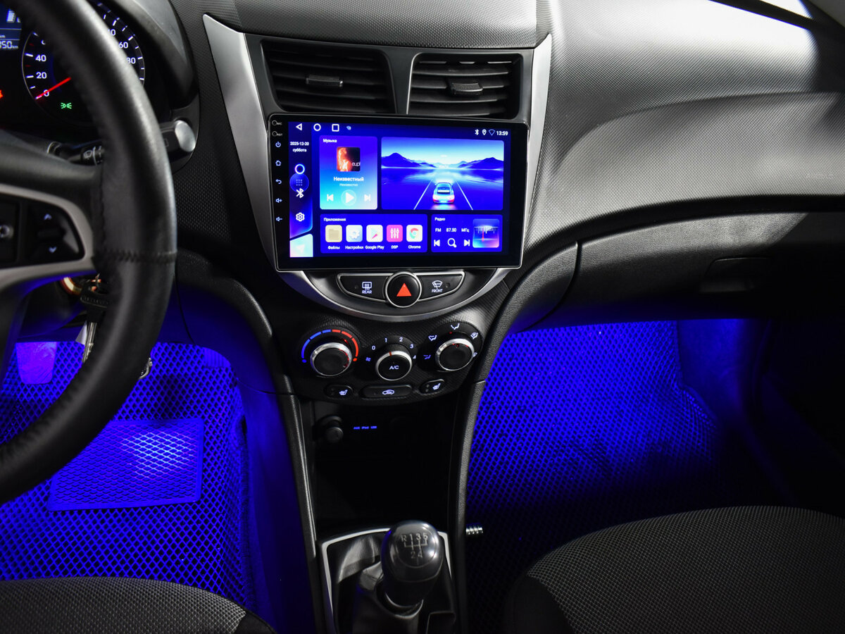 Б/У Хендай Солярис 2014 года. Фото: #17