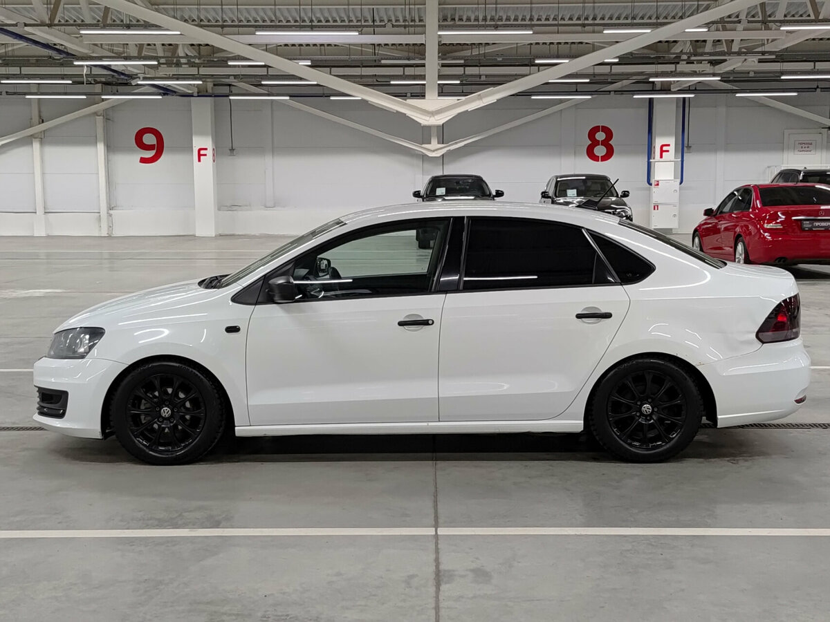 Б/У Фольксваген Поло 2017 года. Фото: #7