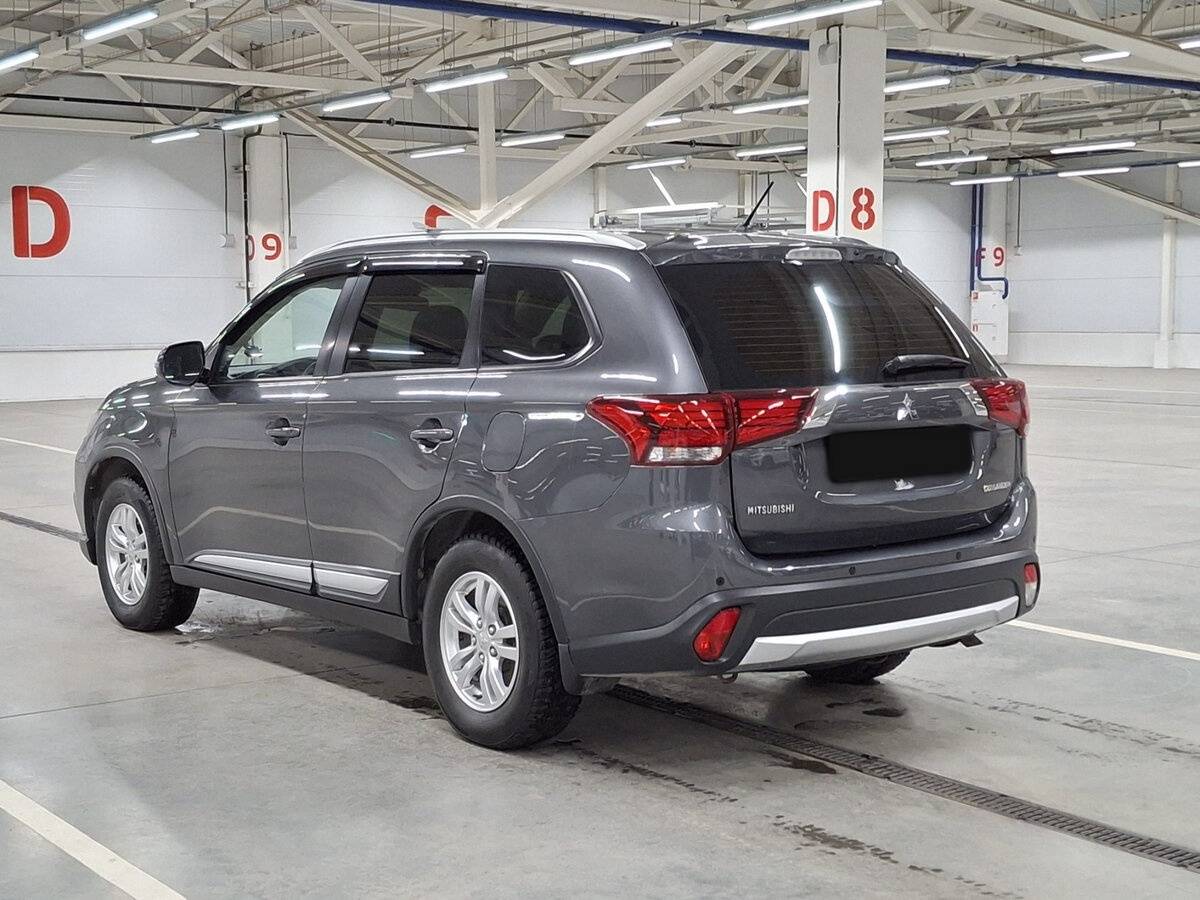 Mitsubishi Outlander 2015 года с пробегом. Фото: #6