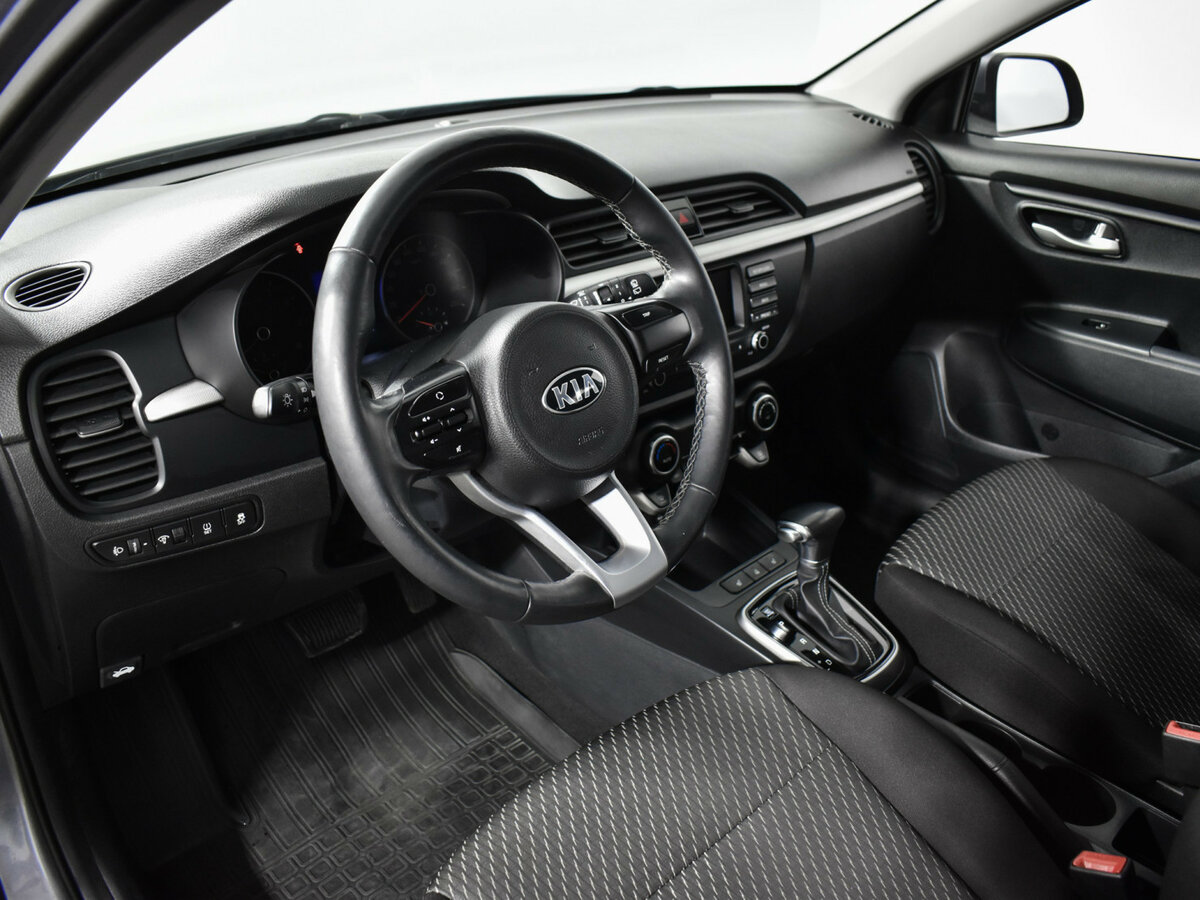 Б/У Киа Рио 2018 года. Фото: #8