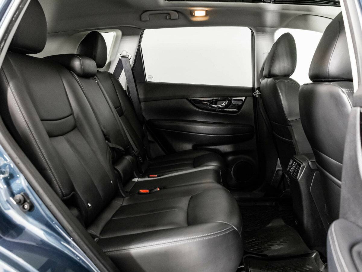 Б/У Ниссан Икс-Трейл 2020 года. Фото: #16