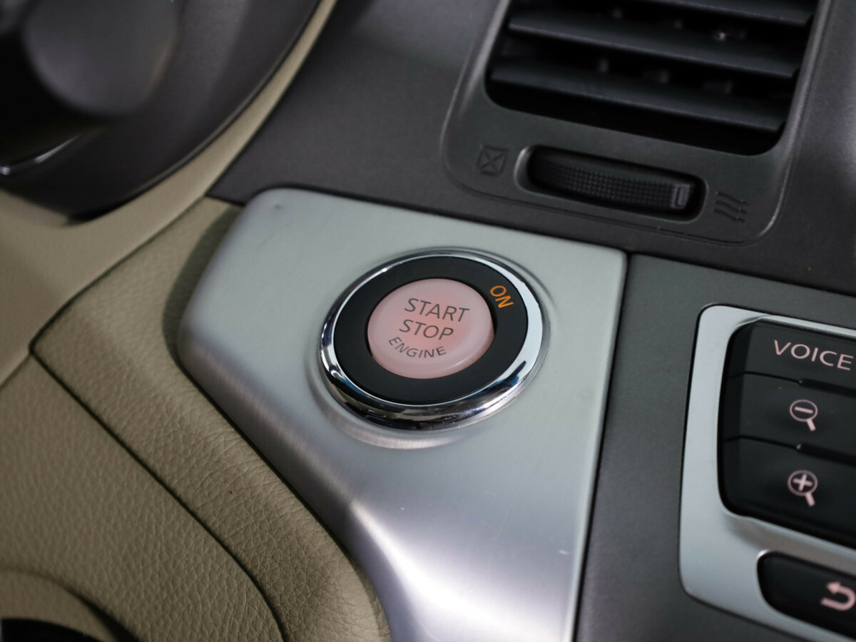 Б/У Ниссан Мурано 2014 года. Фото: #14