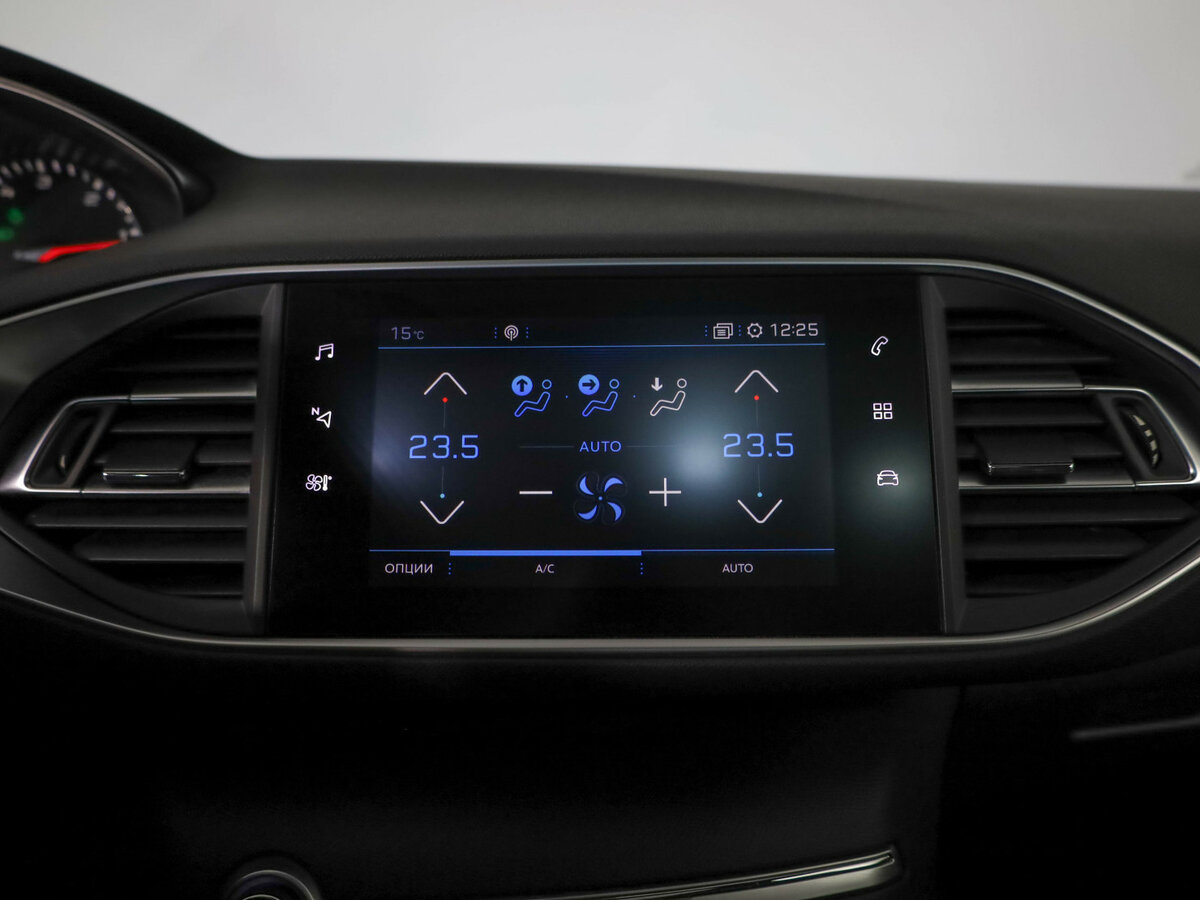 Б/У Пежо 308 2019 года. Фото: #9