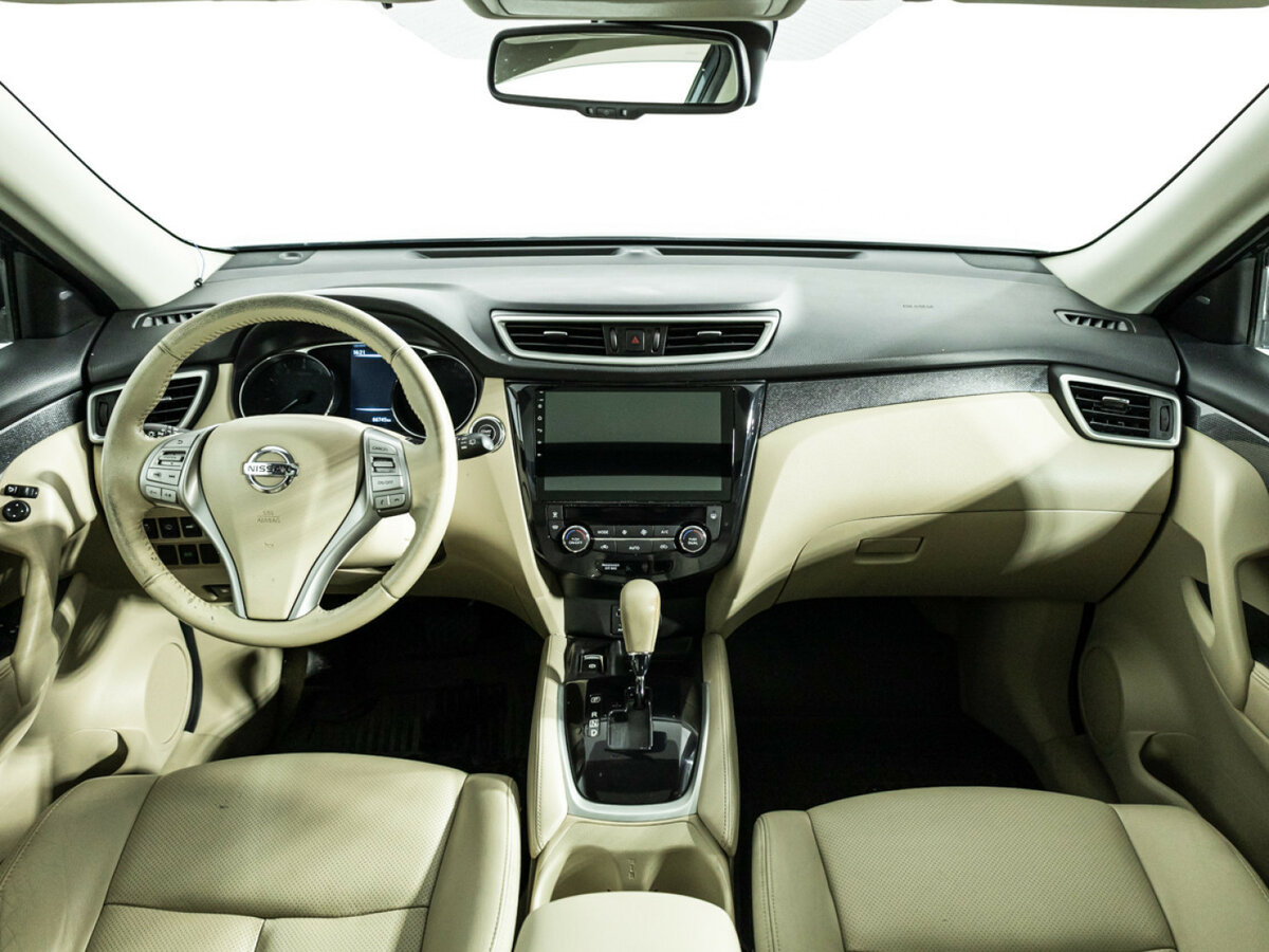 Б/У Ниссан Икс-Трейл 2015 года. Фото: #10