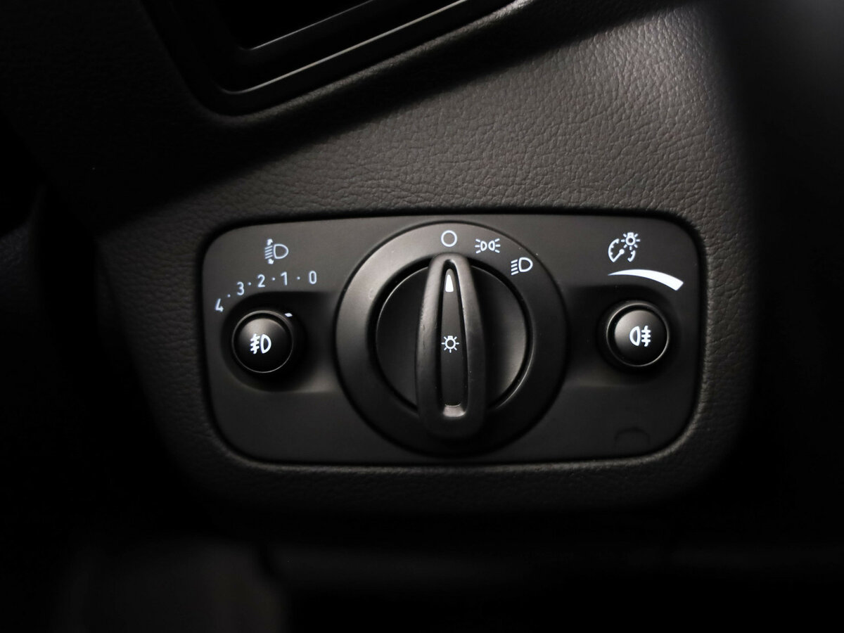 Б/У Форд Куга 2016 года. Фото: #13