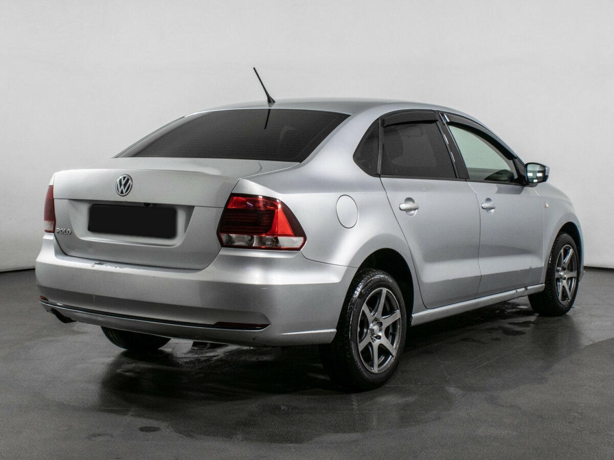 Б/У Фольксваген Поло 2016 года. Фото: #4