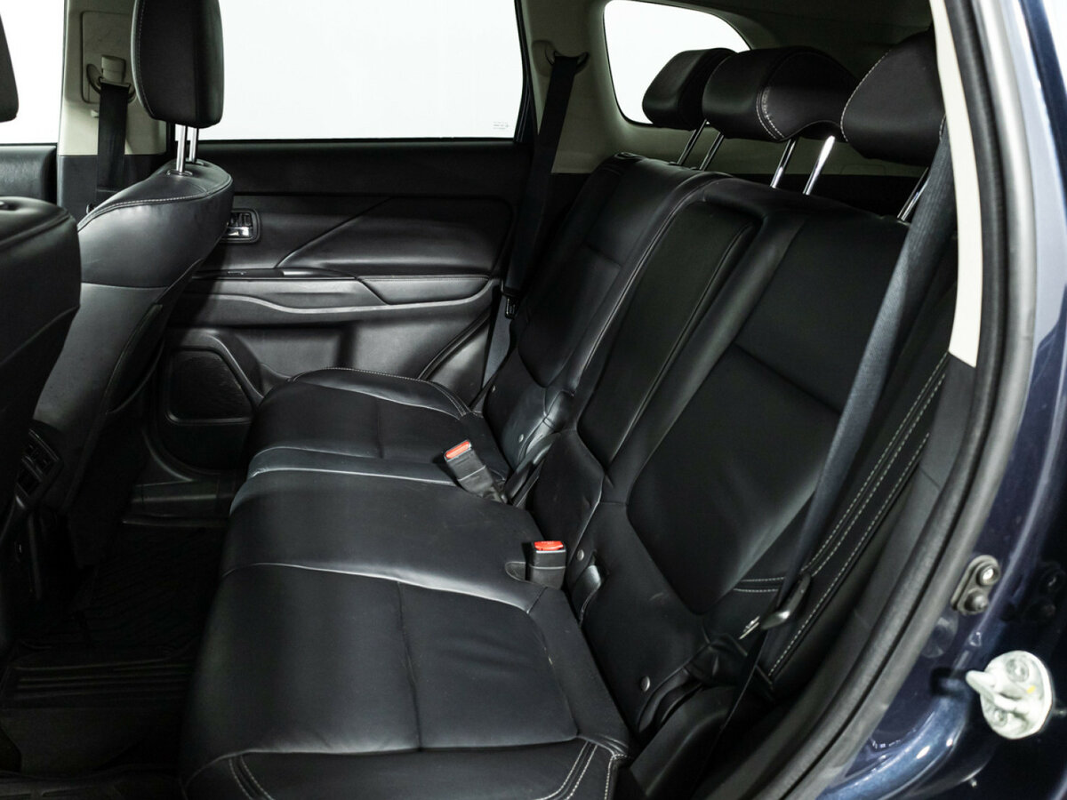 Mitsubishi Outlander 2019 года с пробегом. Фото: #9