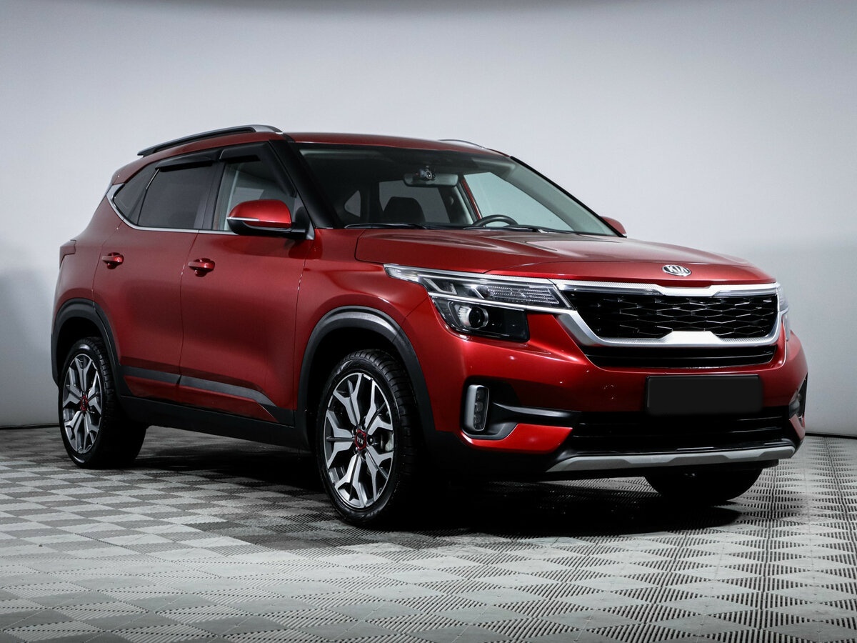 Б/У Киа Сельтос 2021 года. Фото: #2