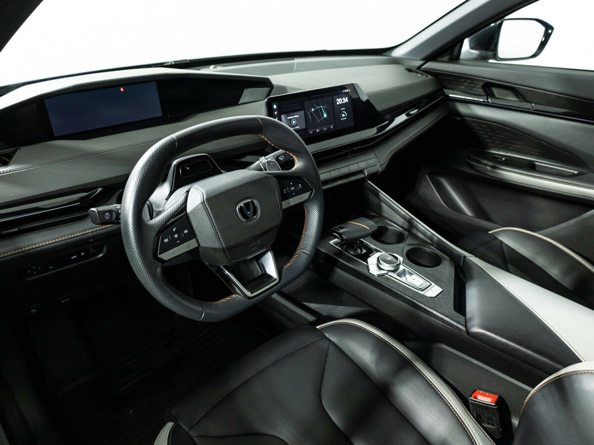 Б/У Чанган УНИ-В 2024 года. Фото: #10