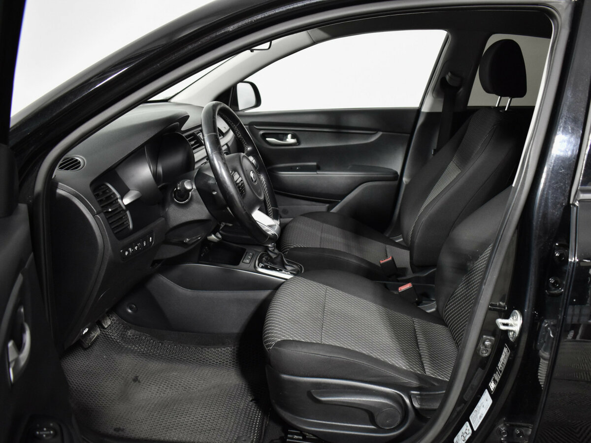 Б/У Киа Рио 2019 года. Фото: #9