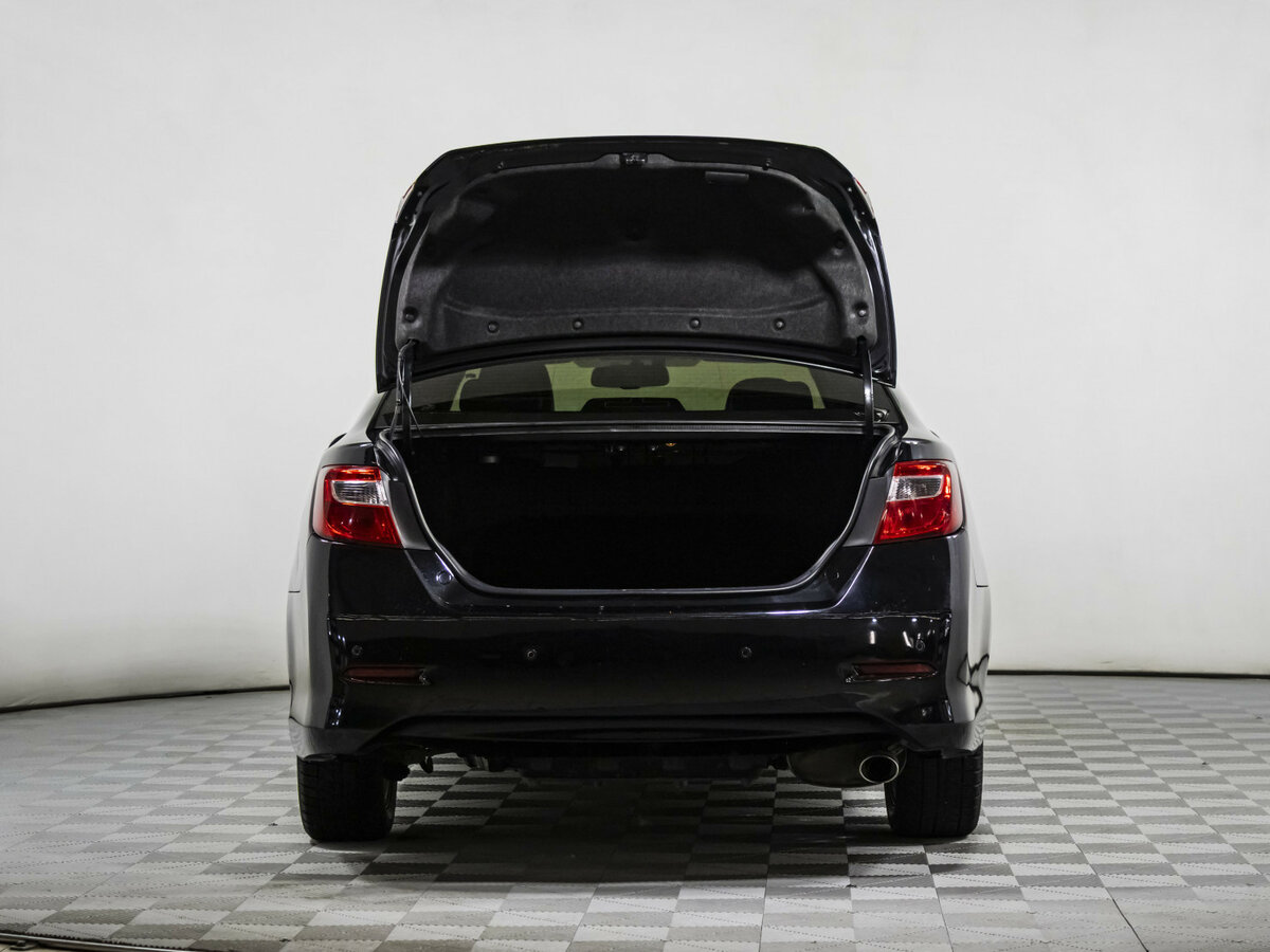 Toyota Camry 2012 года с пробегом. Фото: #14