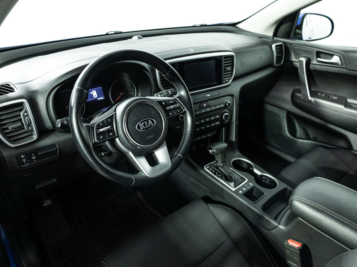 Б/У Киа Спортейдж 2020 года. Фото: #10