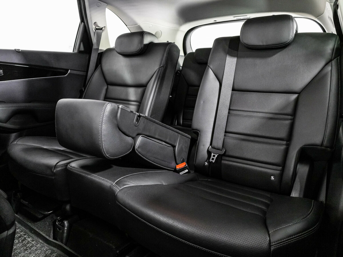 Kia Sorento 2018 года с пробегом. Фото: #22