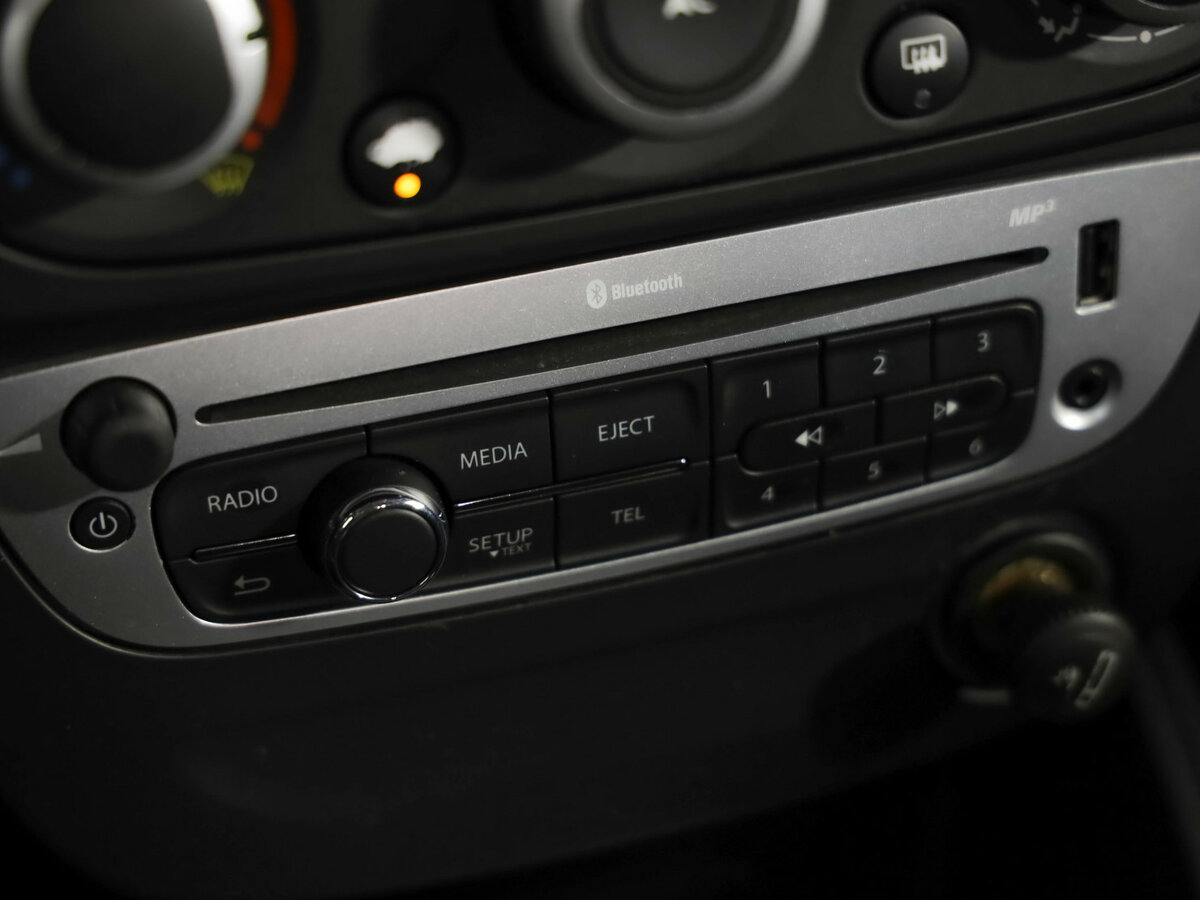 Б/У Рено Флюенс 2014 года. Фото: #12