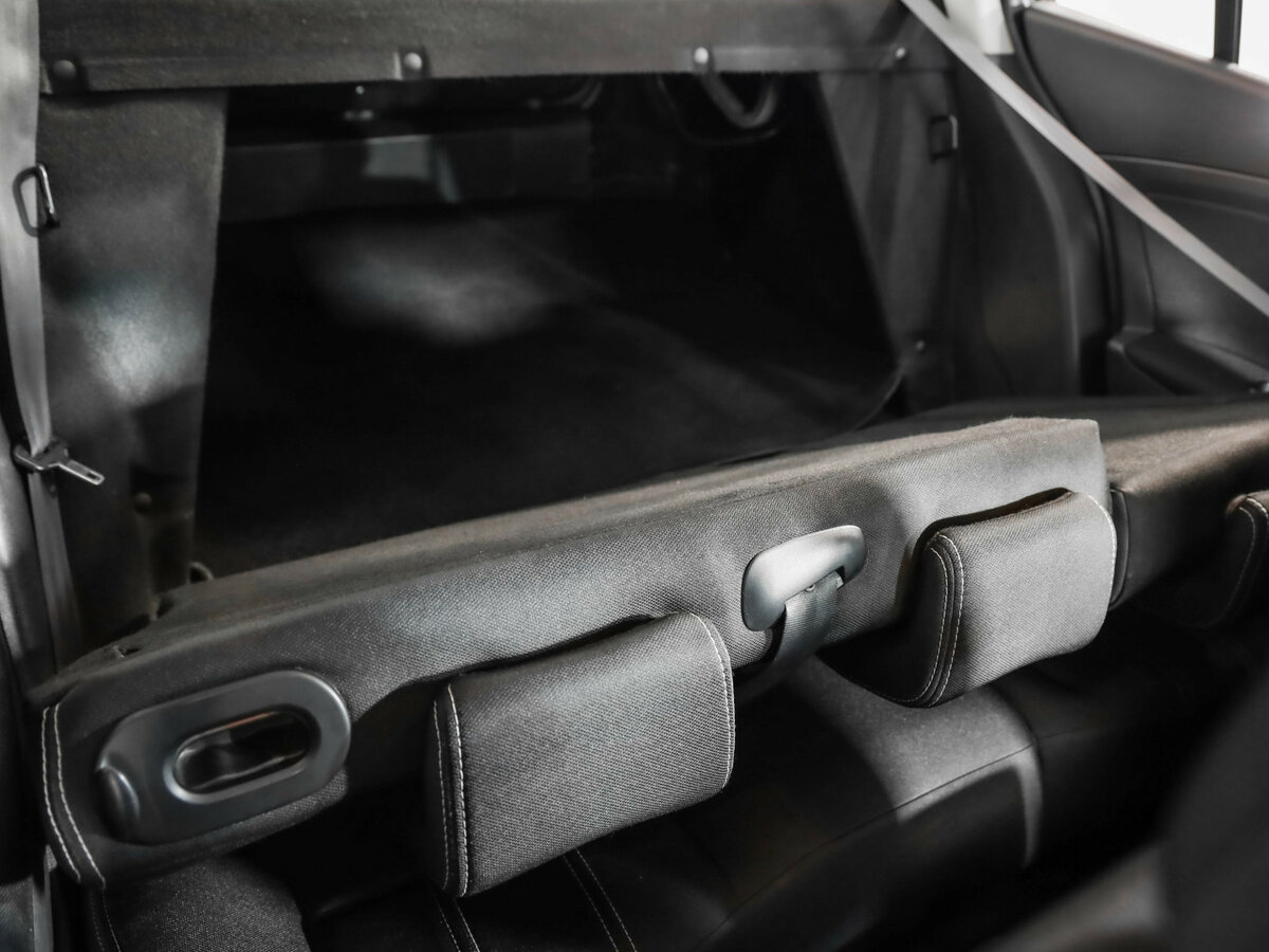 Б/У Рено Флюенс 2014 года. Фото: #22