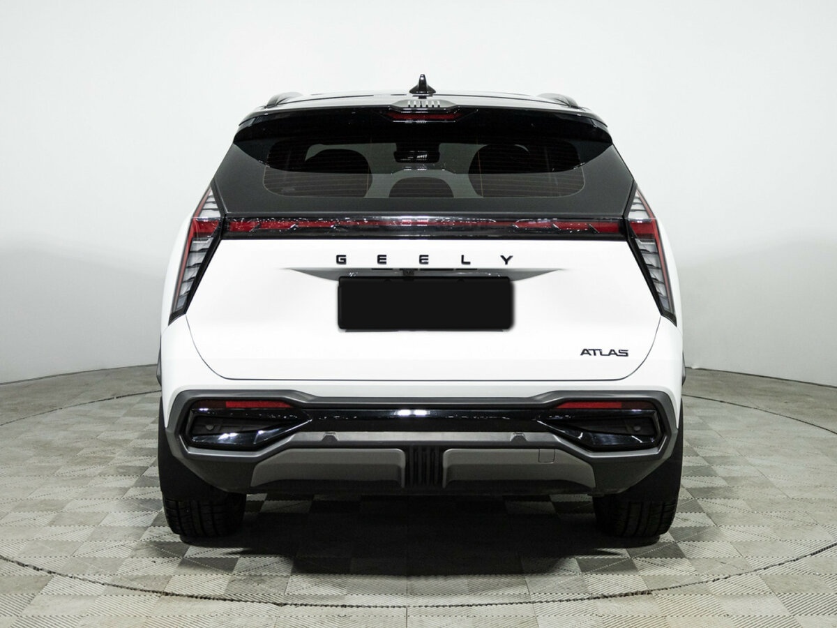 Geely Atlas 2023 года с пробегом. Фото: #4